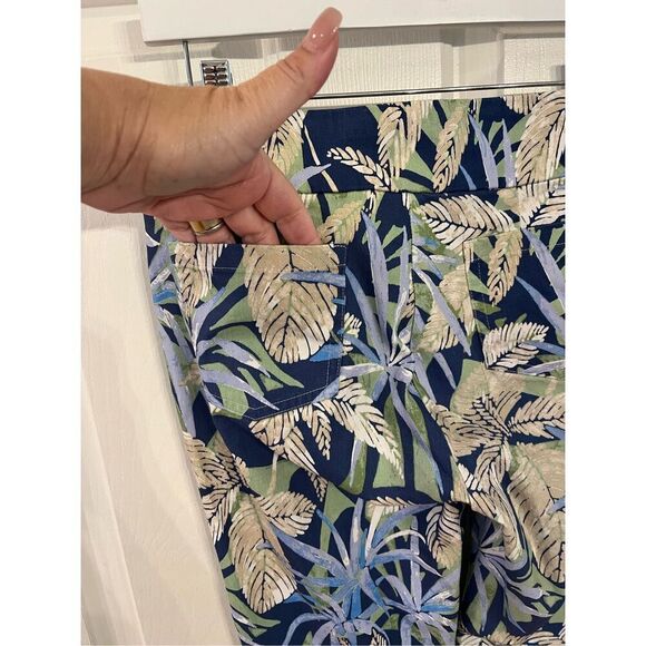 J. McLaughlin Blue & Tan Fern Pull On Pants sz 4 EUC - Picture 5 of 8